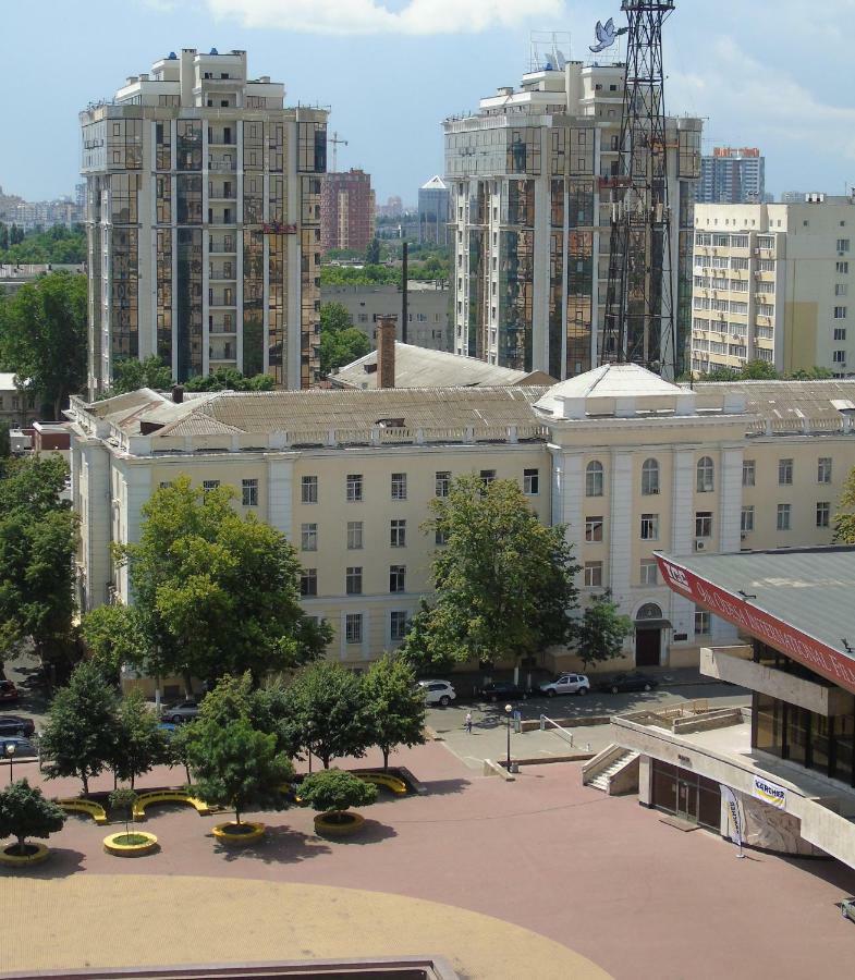 2 комнатная у моря, пляж Отрада, центр города, институт Филатова, ЖД вокзал Одеса Екстер'єр фото